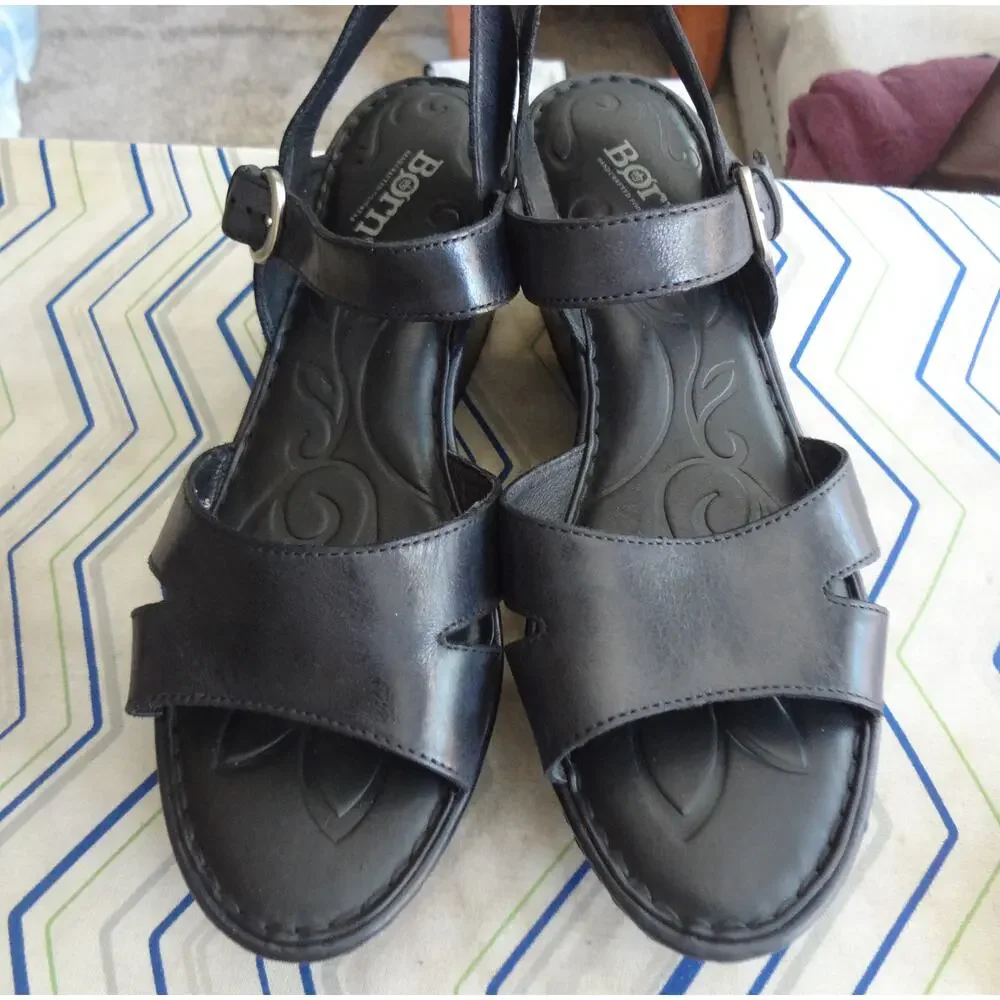 Born Du Jour Black Leather Wedge Sandals Ankle Strap Slingback Comfort Womens 9